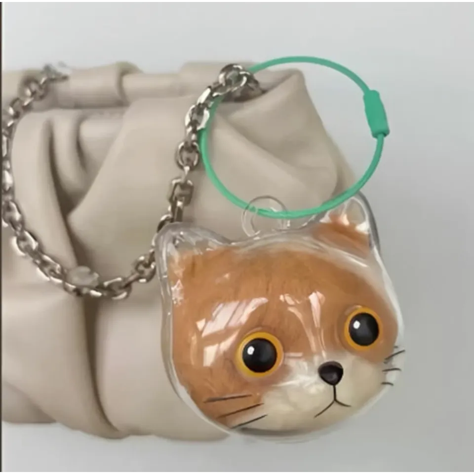 جاکلیدی با مخزن مو طرح صورت گربه Keychain With Cat Hair Container
