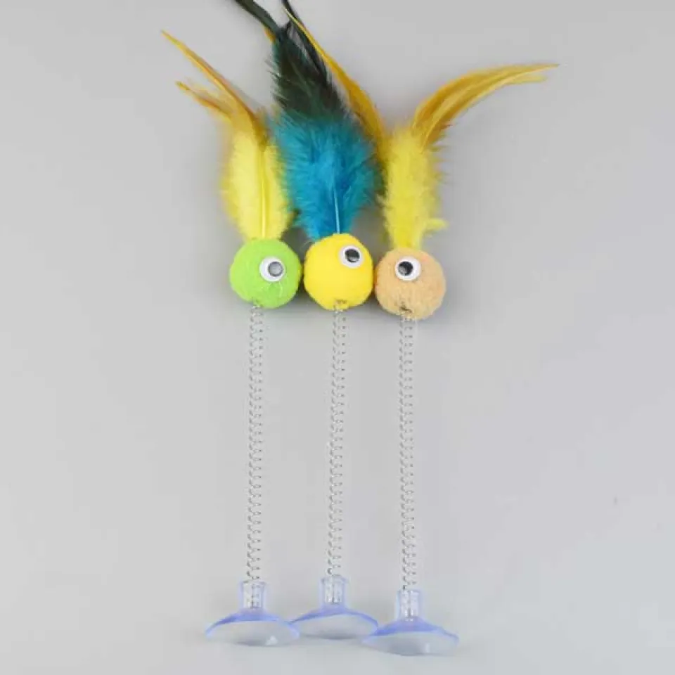 اسباب بازی گربه توپ تک چشم پردار فنریFurball With Feather Spring Interacting Cat Toy
