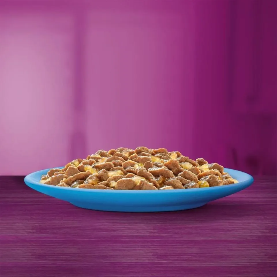 پک پوچ گربه ویسکاس صید روز در سس گریوی  Whiskas Catch Of The Day in Gravy 