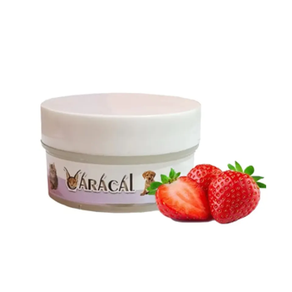 بالم ضد ترک دست و پا سگ و گربه کاراکال با رایحه توت فرنگی Caracal Pet Paw Care Cream 20ml