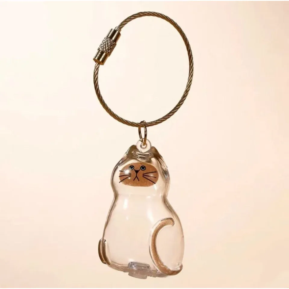 جاکلیدی با مخزن موی گربه Keychain With Cat Hair Container